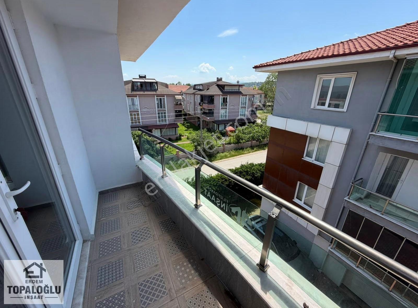 Karasu Merkezde *müstakil Garajlı*güvenlikli Sitede 3+1 Daire - Görsel 35