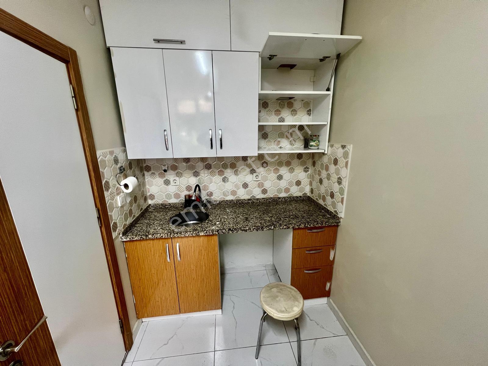Seba'dan Sefaköy Merkez'de Mutfaklı Wc'li Kiralık Dükkan 25m2 - Görsel 18