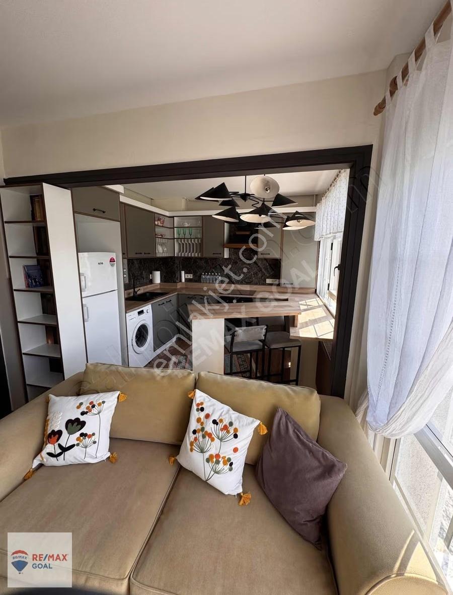 Fenerbahçe Tesislerinin Karşısında Full Eşyalı Ve Teraslı Daire - Görsel 10