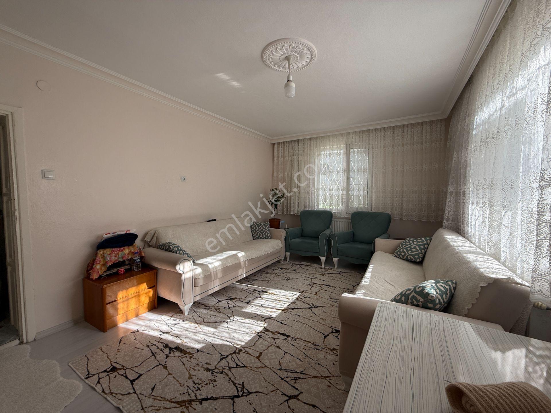Mimar Sinanda Satılık 2+1 Düz Giriş Bakımlı Daire - Görsel 16