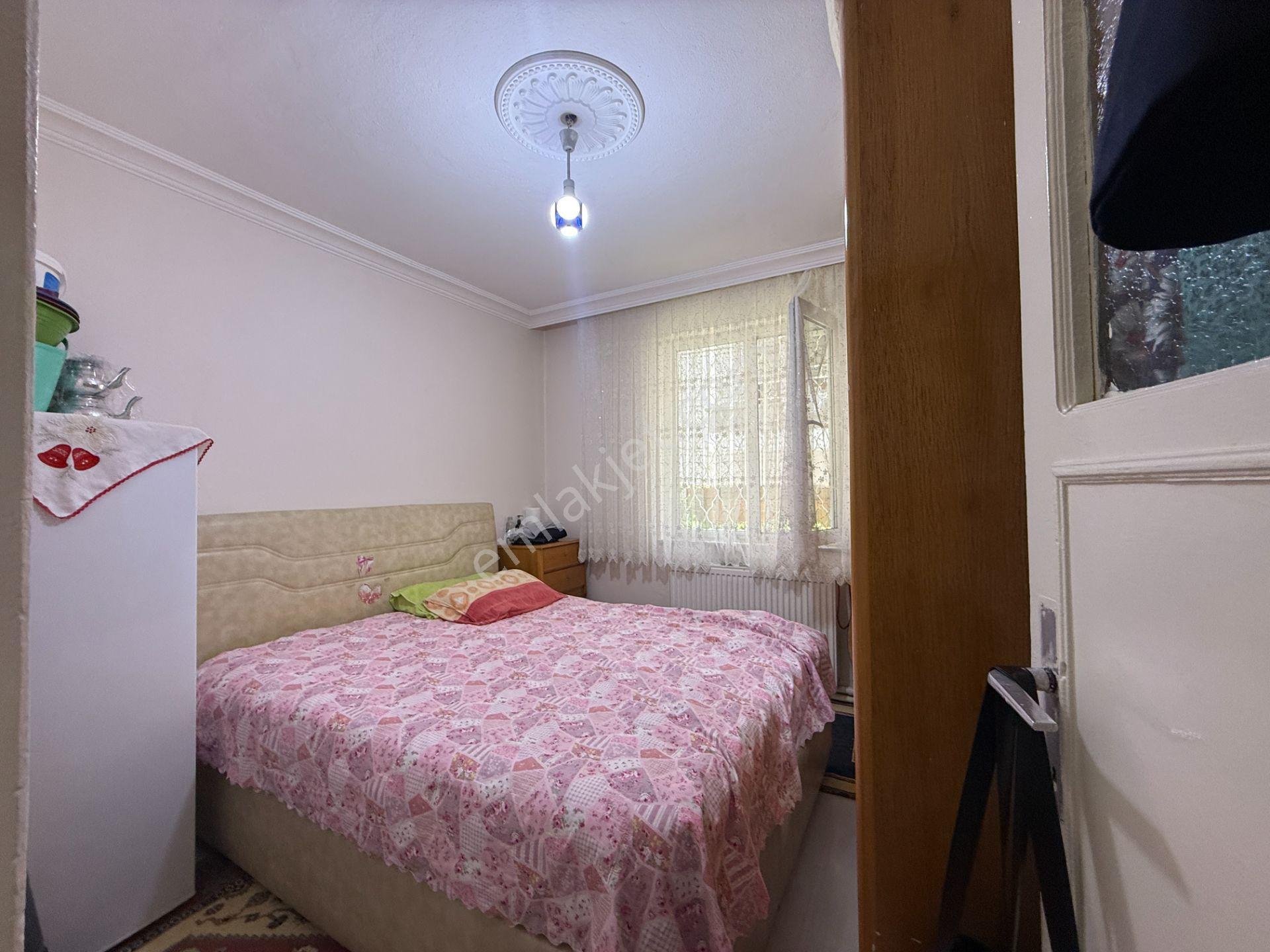 Mimar Sinanda Satılık 2+1 Düz Giriş Bakımlı Daire - Görsel 11
