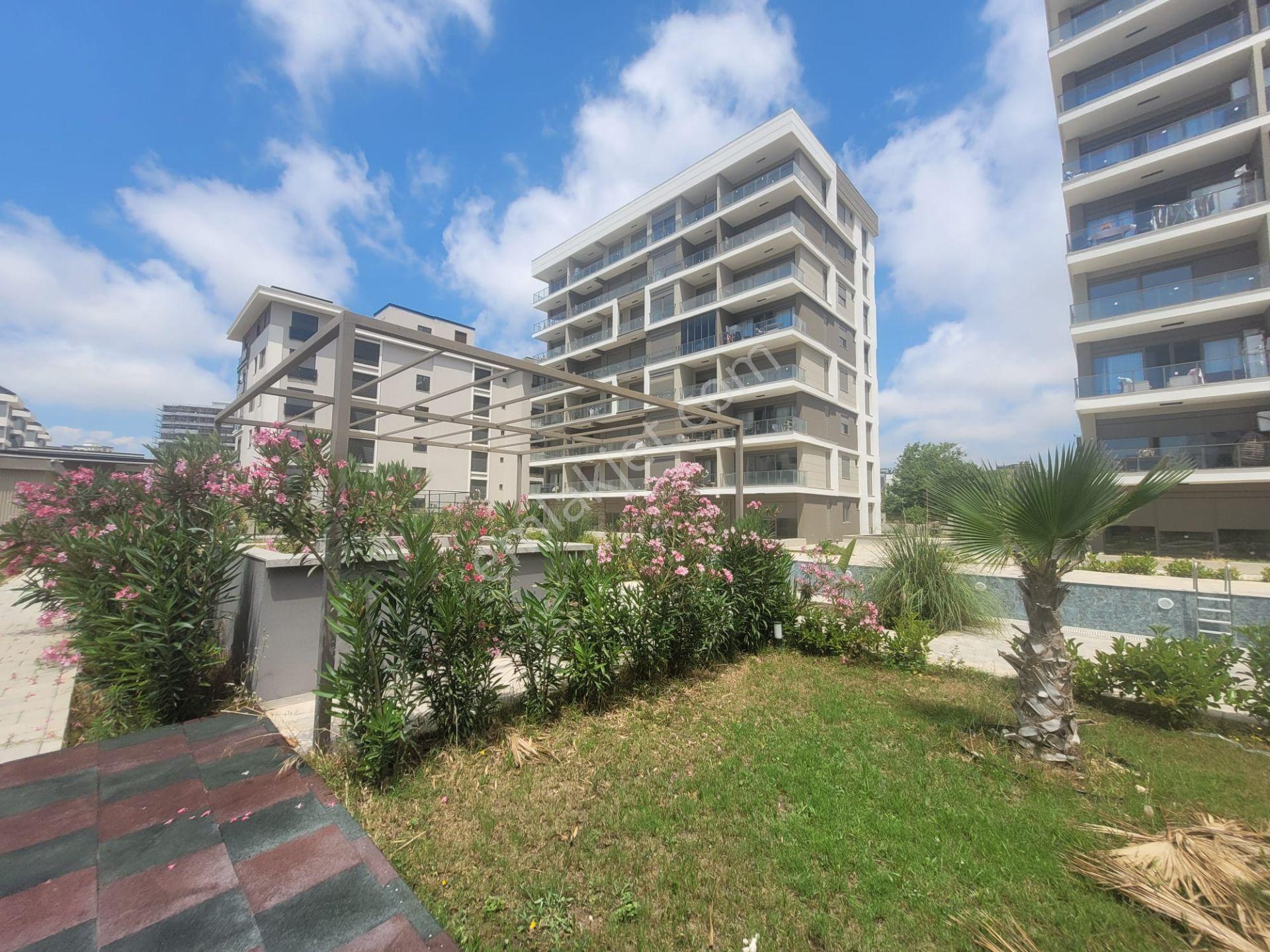 Altıntaş'ta 2+1, Havuzlu Site, Kapalı Otoparklı Kiralık Daire - Görsel 15