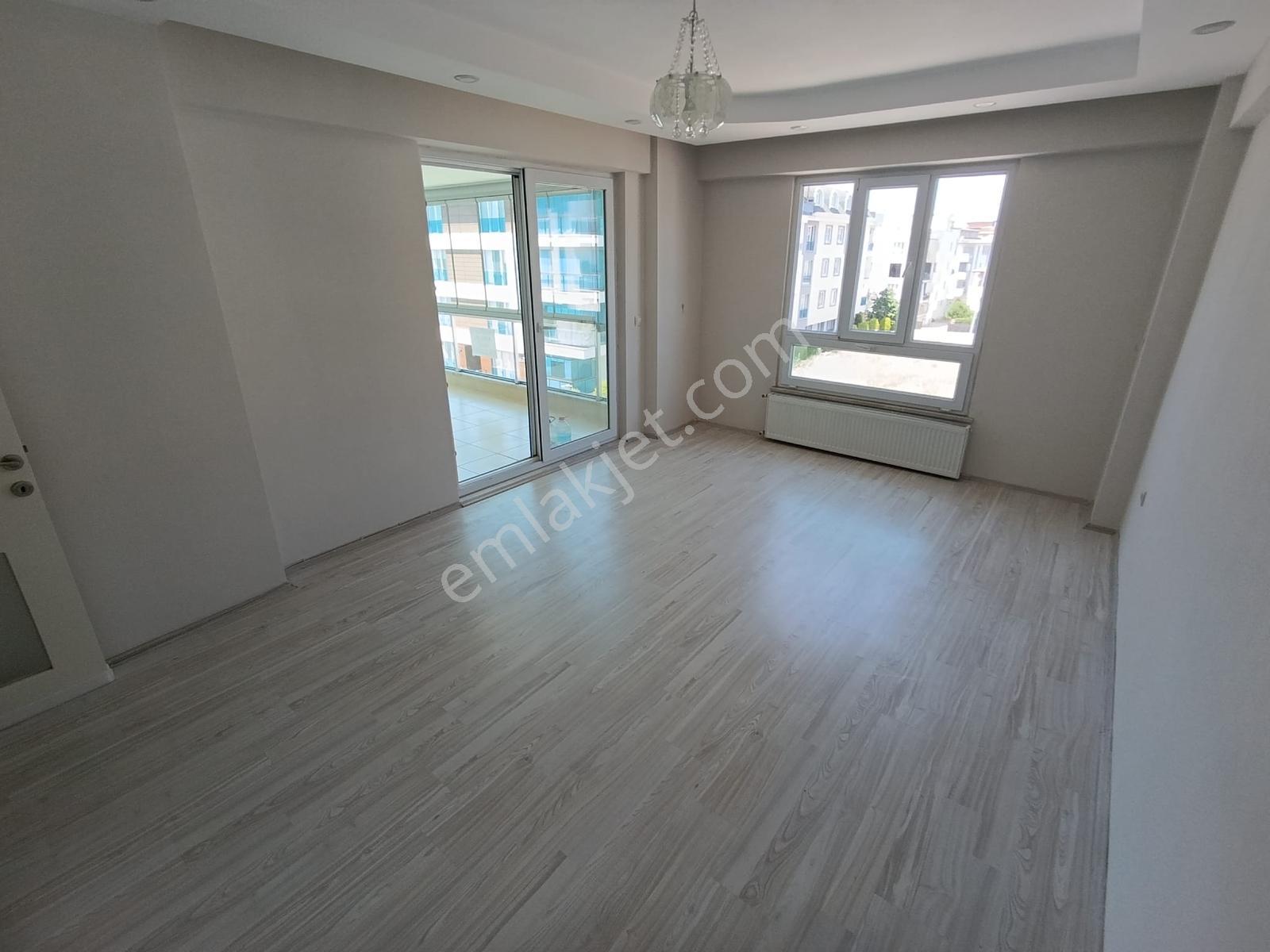 Denizli Karahasanlı Mh. 135 M2 Nalan Kaynak Yakını 2,5+1 Daire - Görsel 5