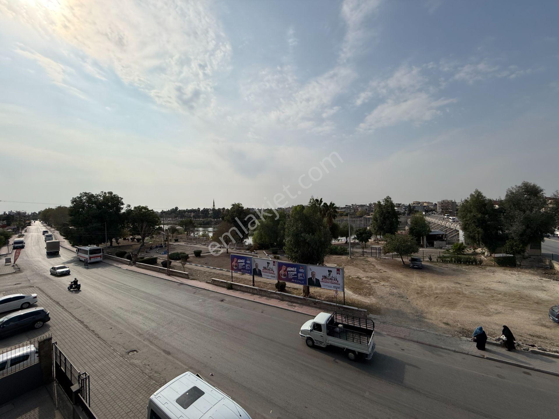 Yüreğir'de Nehir Manzaralı 4+1 275 M2 Her Kat Tek Dair Geniş Kiralık Daire - Görsel 25