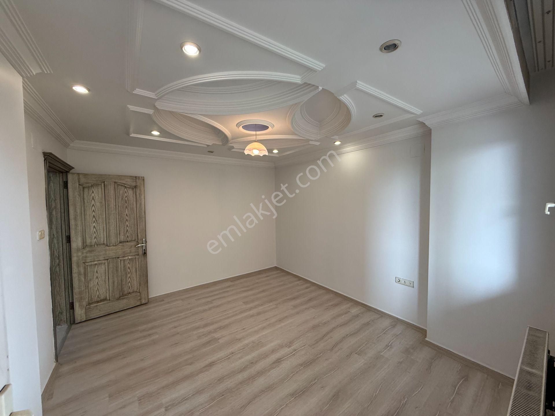 Yüreğir'de Nehir Manzaralı 4+1 275 M2 Her Kat Tek Dair Geniş Kiralık Daire - Görsel 12