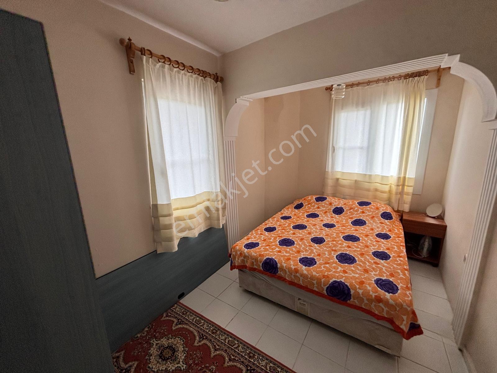 Kuşadası Davutlar’da Denize 600 Metre Mesafede Özel - Görsel 12