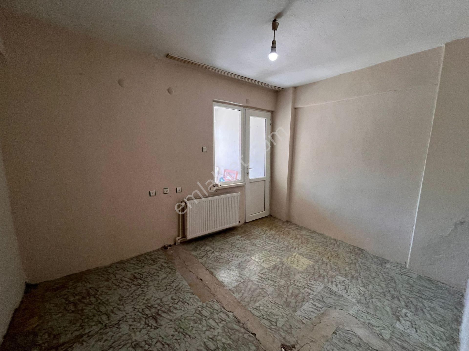 Deniz Yiğit Emlak'tan Cumhuriyet Mahallesinde Kiralık Site İçinde 3+1 Daire - Görsel 6