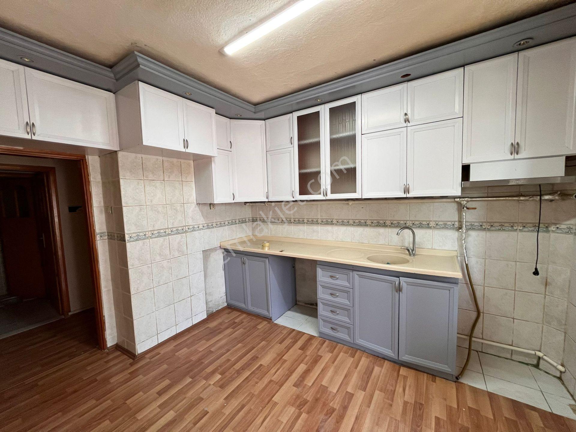 Deniz Yiğit Emlak'tan Cumhuriyet Mahallesinde Kiralık Site İçinde 3+1 Daire - Görsel 19