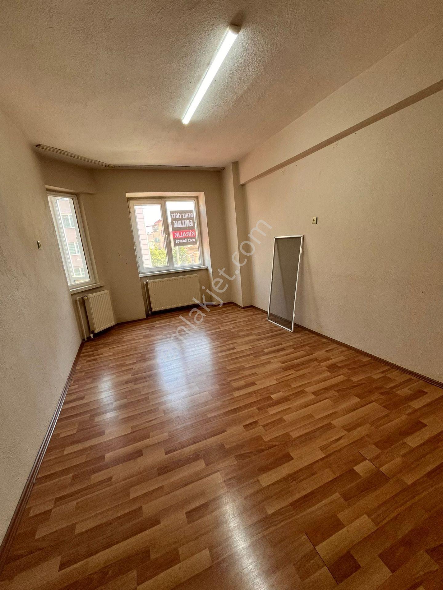 Deniz Yiğit Emlak'tan Cumhuriyet Mahallesinde Kiralık Site İçinde 3+1 Daire - Görsel 20