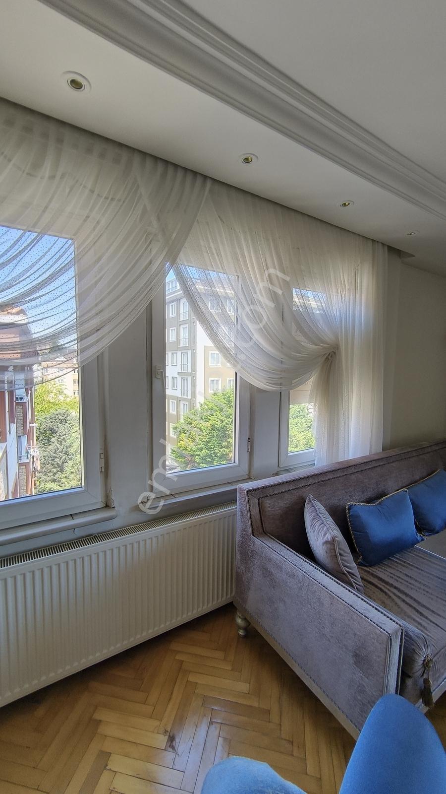 Cumhuriyette Site İçinde Geniş 130 M2 Ferah Önü Açık 4 Kat Daire - Görsel 3