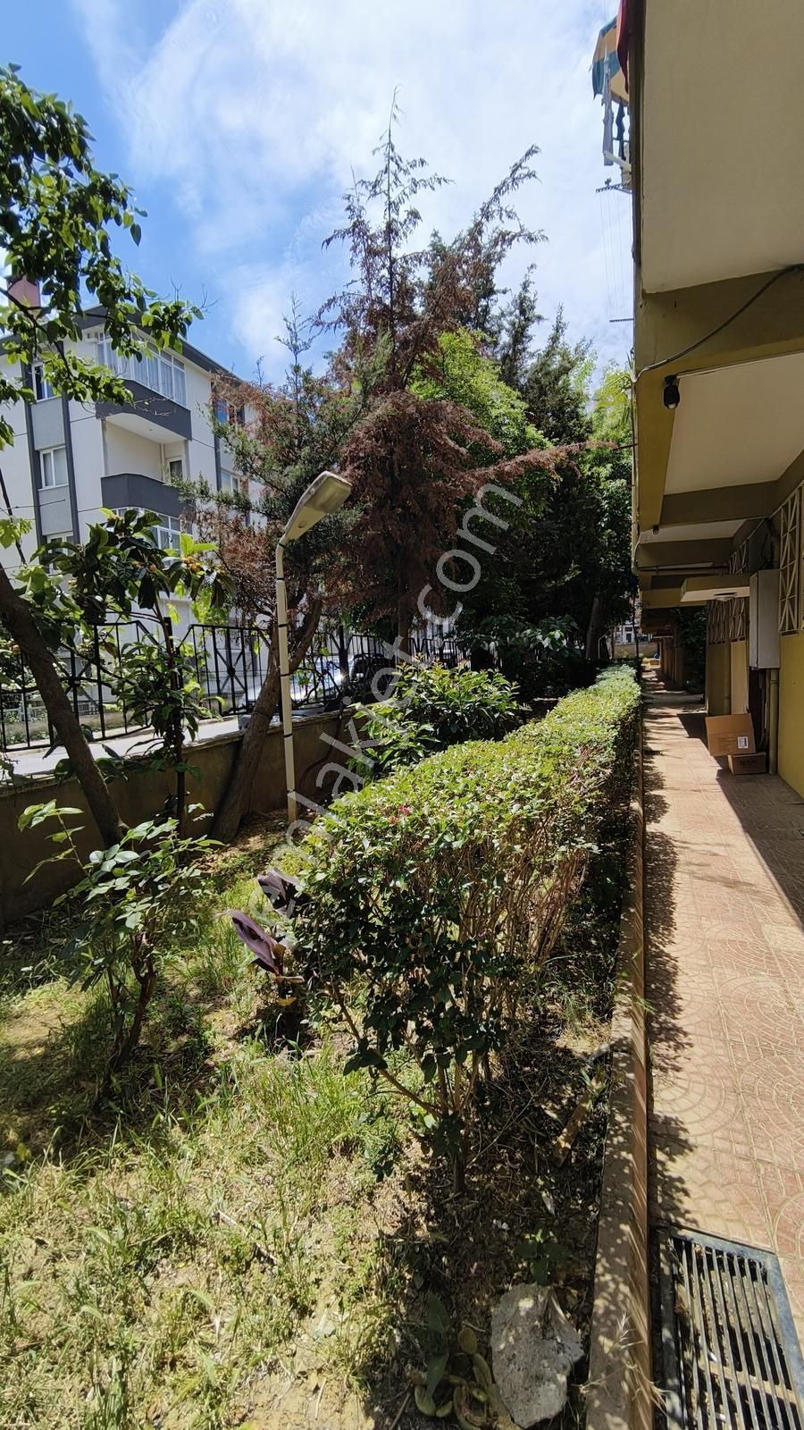 Cumhuriyette Site İçinde Geniş 130 M2 Ferah Önü Açık 4 Kat Daire - Görsel 16