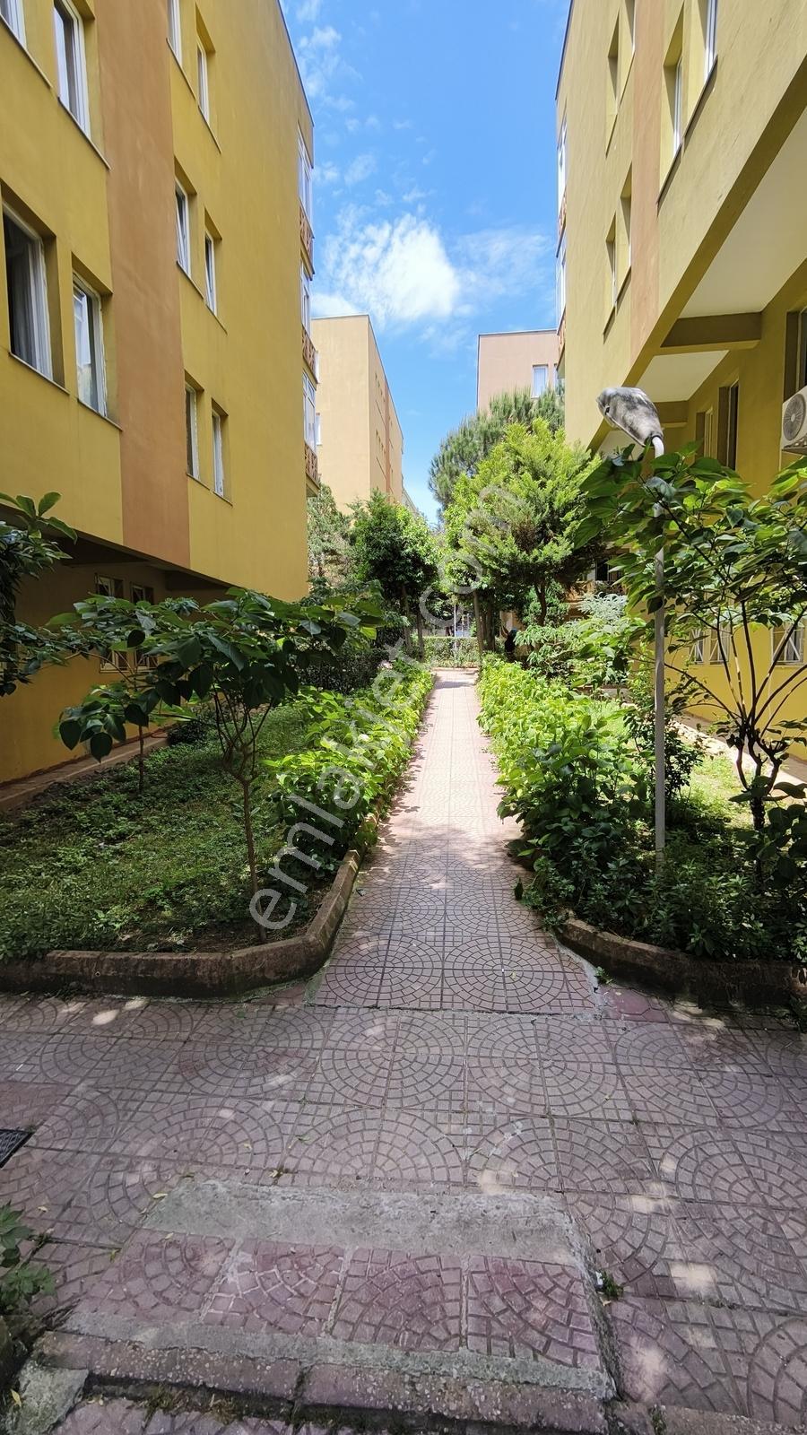 Cumhuriyette Site İçinde Geniş 130 M2 Ferah Önü Açık 4 Kat Daire - Görsel 15