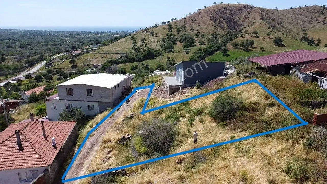 Ayvacık Kösedere Köyünde 560m2 Köy İçi Satılık Arsa Han Emlak,tan