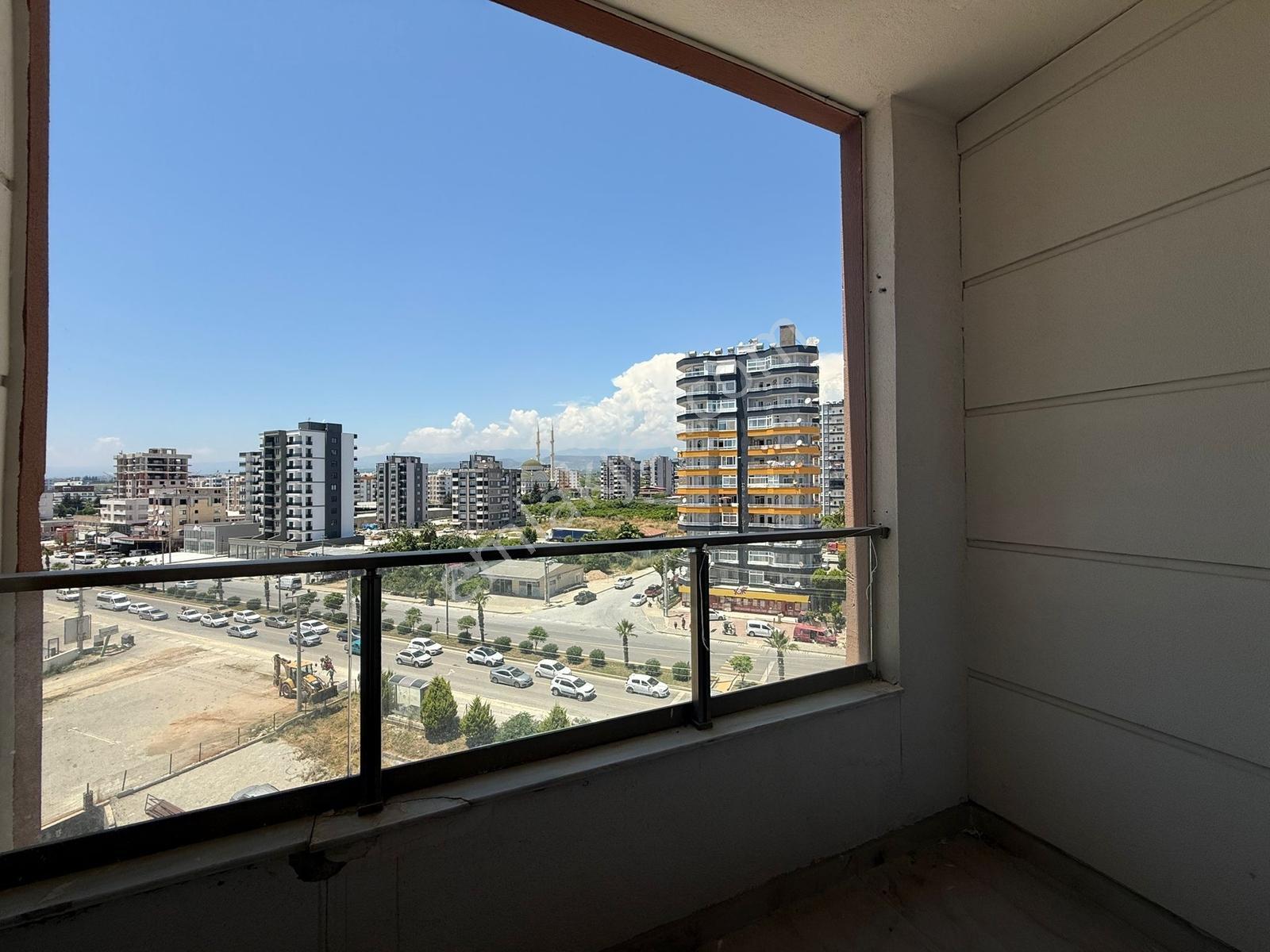 Davultepe'de Havuzlu Sitede Kiralık 2,5+1 - Görsel 21