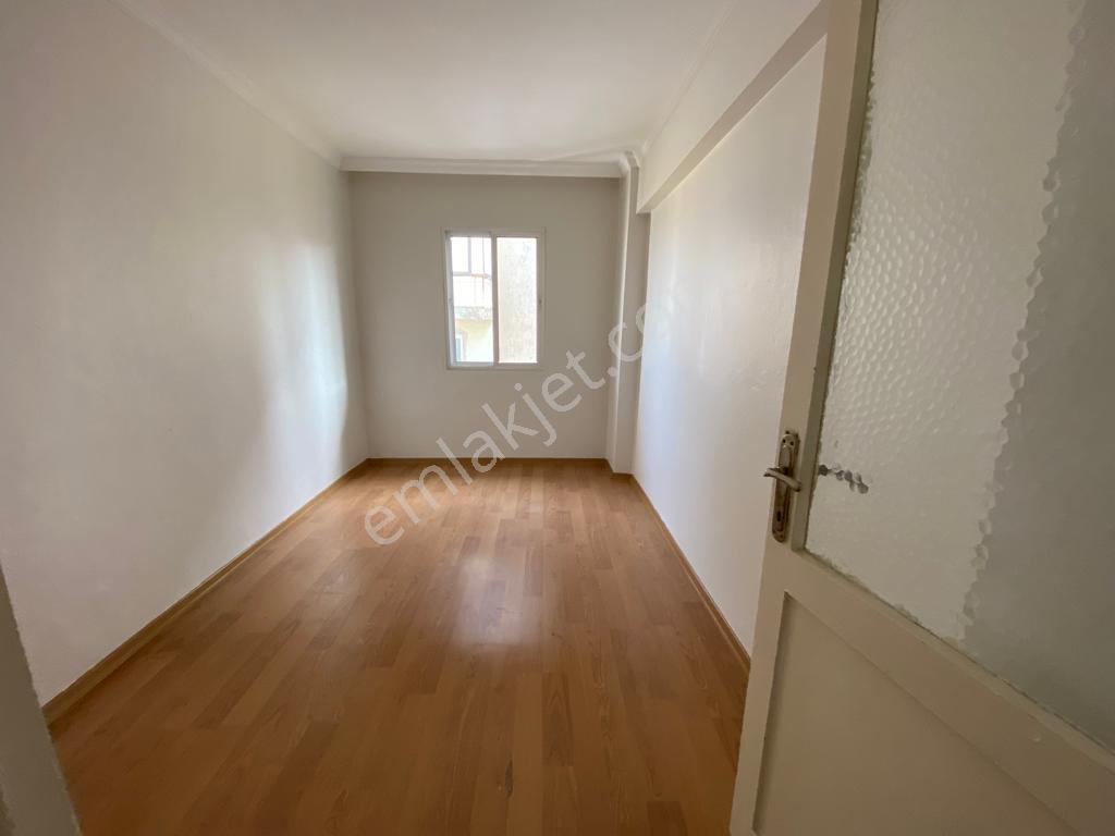 Acill Konak Ulubatlı Mah.de (toros'da) 2+1 85m2 Ayrı Mutfak Dgazlı Havadar Ferah Kiralık Daire - Görsel 12