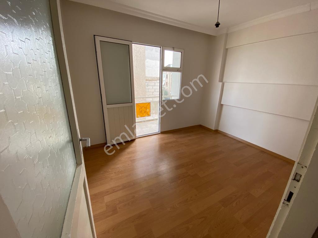 Acill Konak Ulubatlı Mah.de (toros'da) 2+1 85m2 Ayrı Mutfak Dgazlı Havadar Ferah Kiralık Daire - Görsel 9