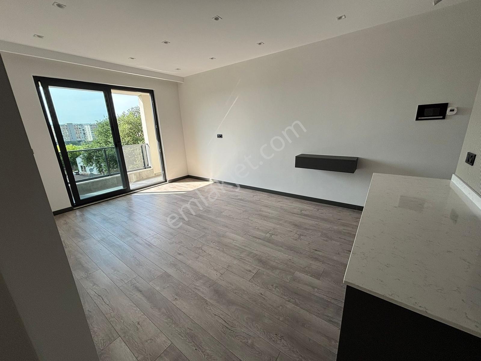 Balat Özgel Ada Sapphıre Kiralık Eşyasız 1+1 Arakat Daire - Görsel 35