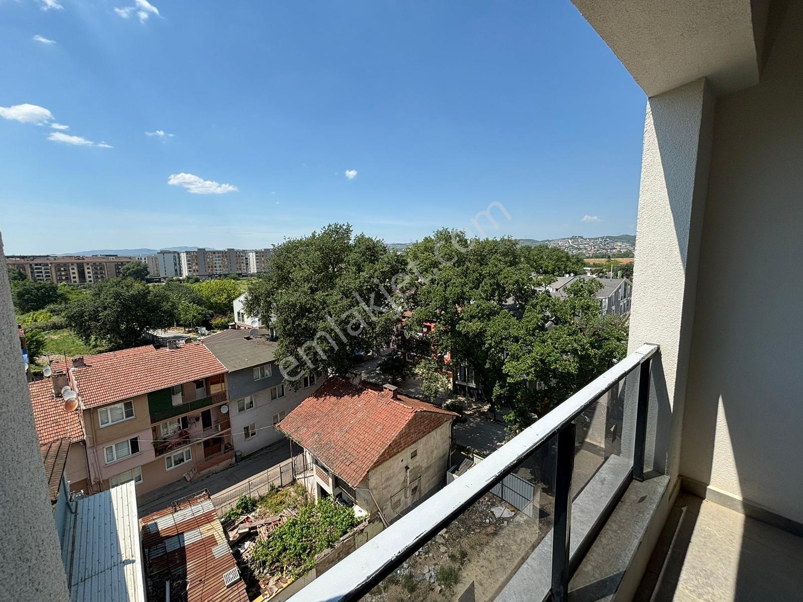 Balat Özgel Ada Sapphıre Kiralık Eşyasız 1+1 Arakat Daire - Görsel 14