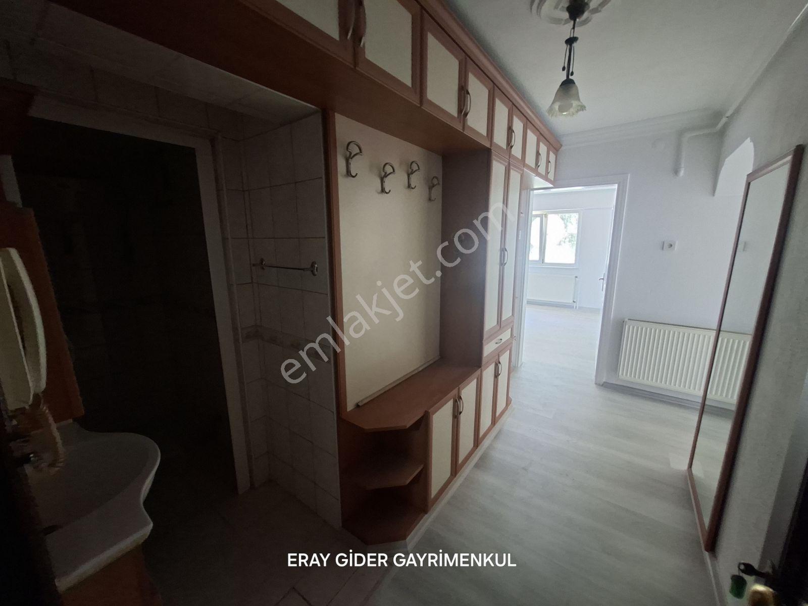 Cadde Üzeri Kiralık 3+1 Asansörlü-doğalgazlı - Görsel 23