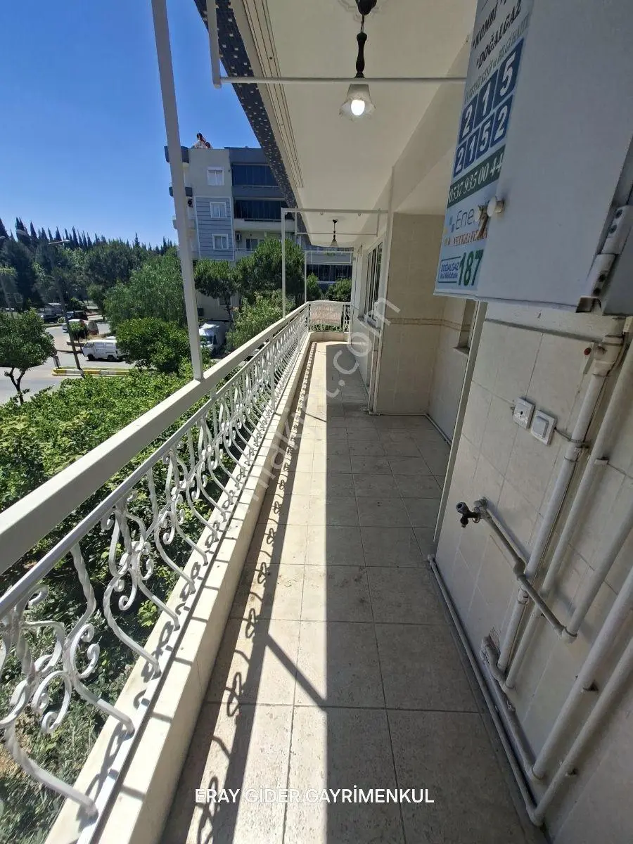 Cadde Üzeri Kiralık 3+1 Asansörlü-doğalgazlı - Görsel 2