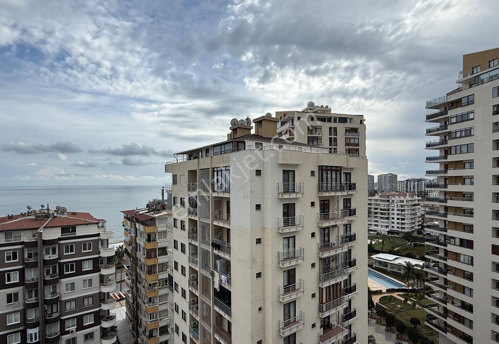 Mezitli A. Menderes Blv. Deniz Manzaralı Satılık 4+1 Daire - Görsel 4