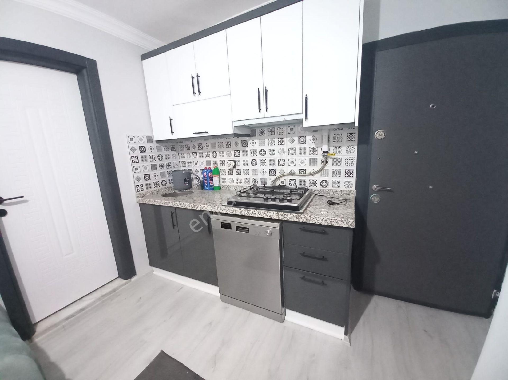 Bergama Fatih Mah Doğalgazlı Cam Balkonlu Ful Eşyalı Kiralık 1+1 Daire - Görsel 5