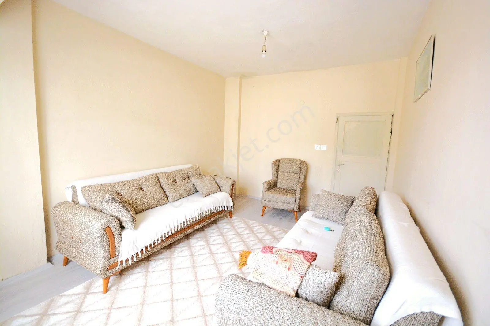 Satılık 41 M2 Hisseye Sahip 3+1 Merkezi Konumda Yatırımlık Daire - Görsel 23