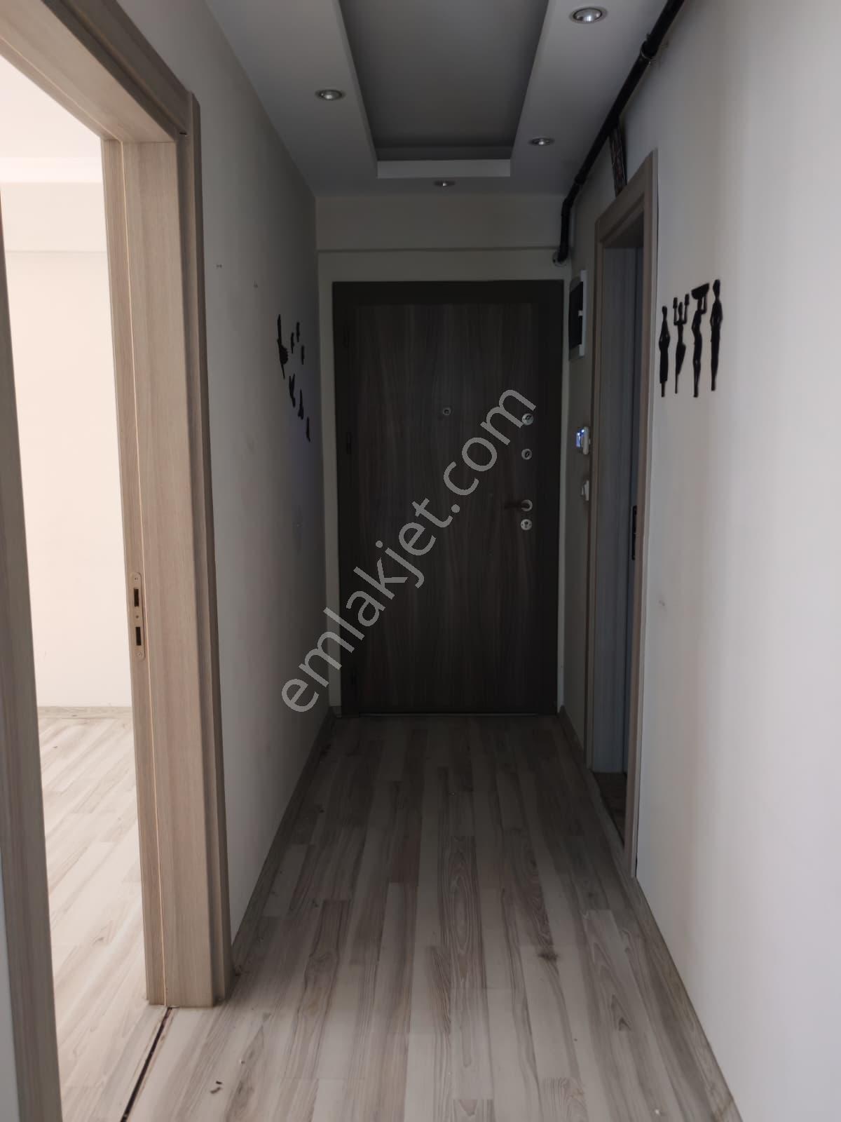 İsmet İnönü'de İzban Ve Pazara Yürüme Mesafesinde Kiralık 2+1 - Görsel 6