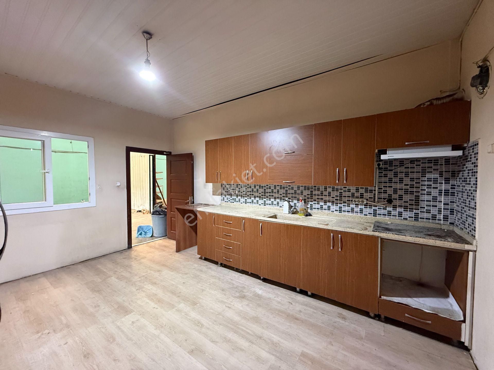 Karataş Bulvarında 750 M2 Kapalı Alan/250 M2 Açık Alanlı Kiralık İşyeri - Görsel 14