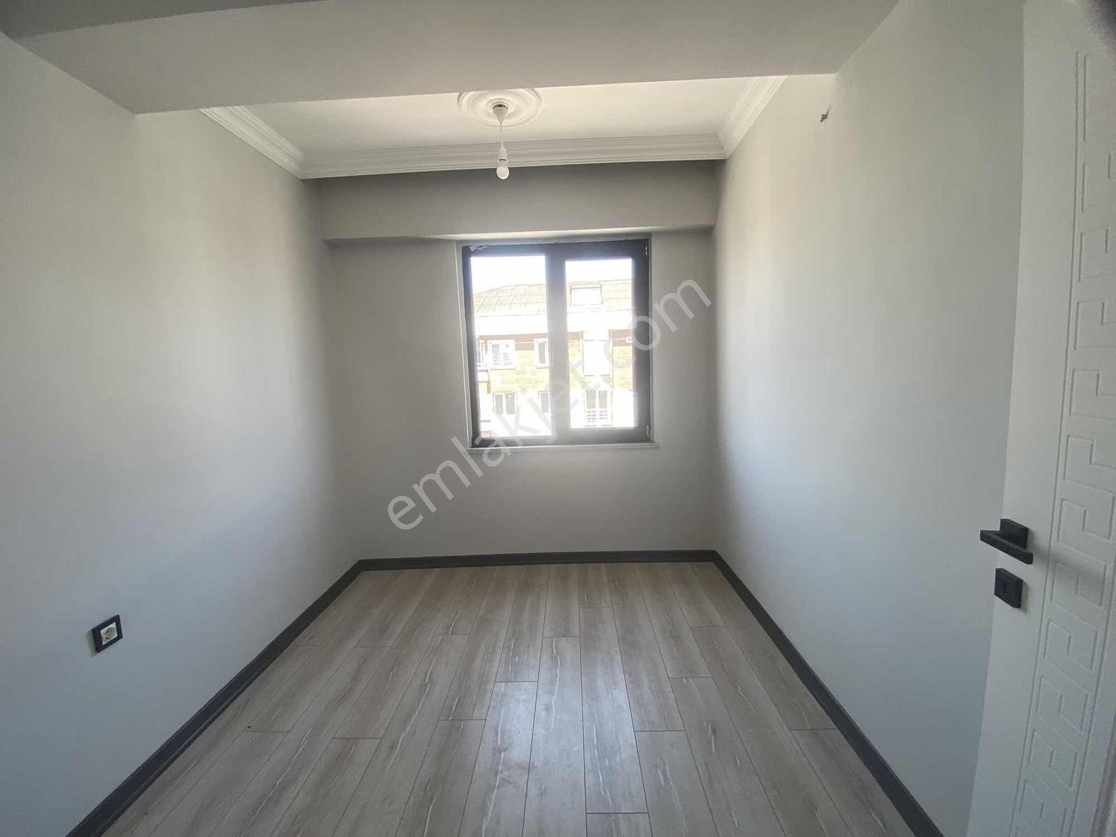 Kapaklı Erbay Caddesi 2+1 - Görsel 8