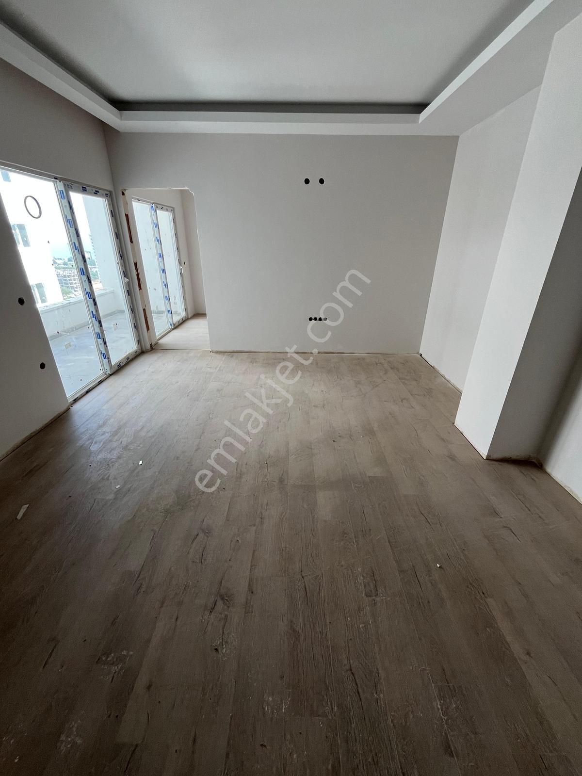 Atakum Devlet Hastanesi Mevkii Satılık Ara Kat 1+1 Daire - Görsel 12