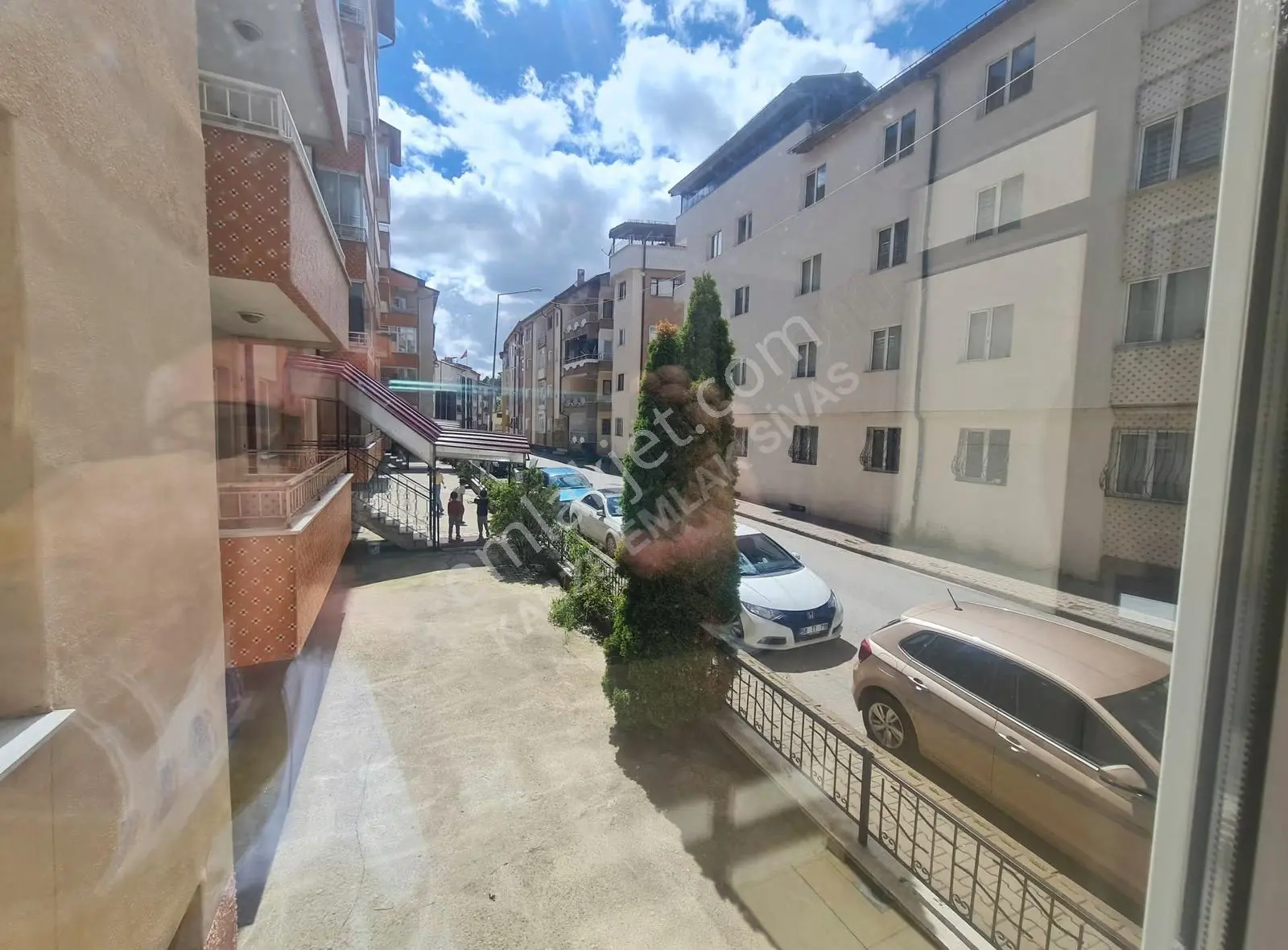Kabze Emlaktan Yahyabey Mh.kiralık Daire