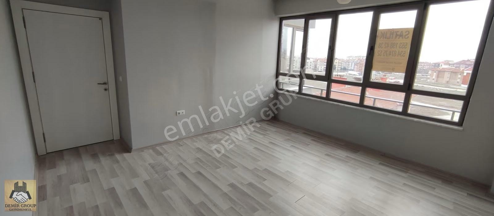 Özalkent'te Yeni Boyanmış, Bakımlı 2+1 Kiralık Daire - Görsel 20