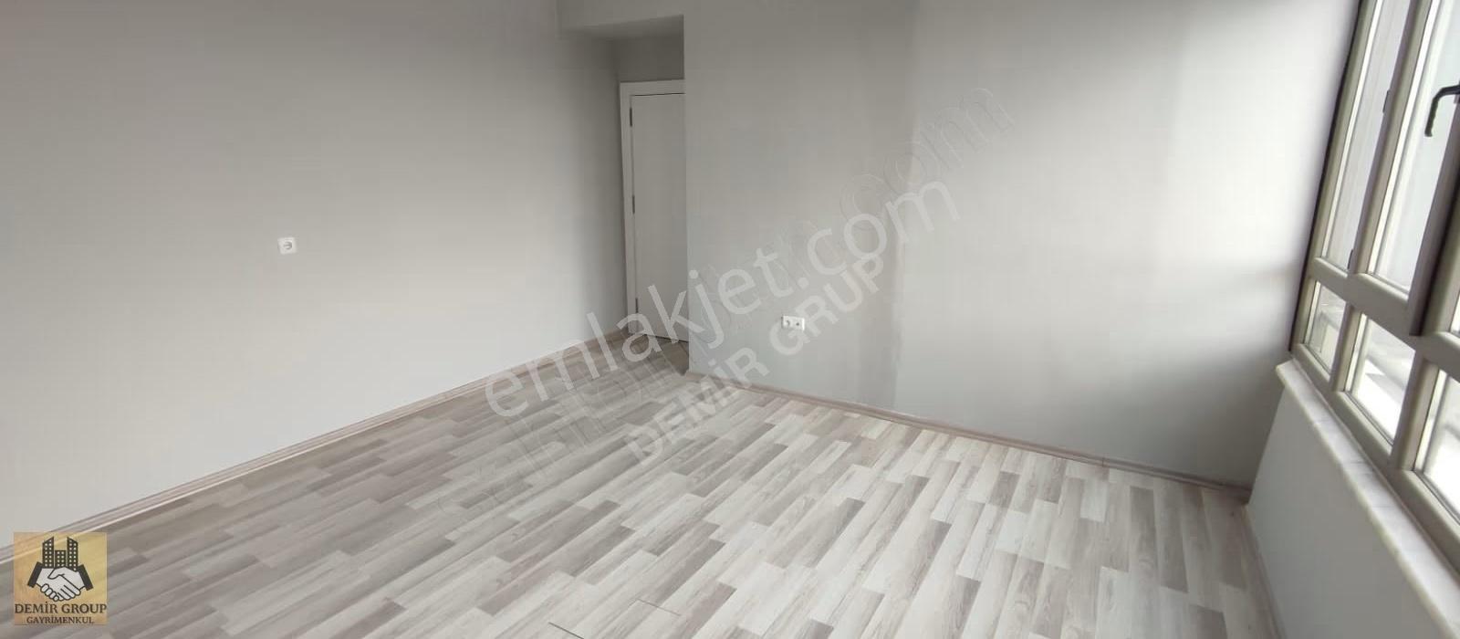 Özalkent'te Yeni Boyanmış, Bakımlı 2+1 Kiralık Daire - Görsel 16