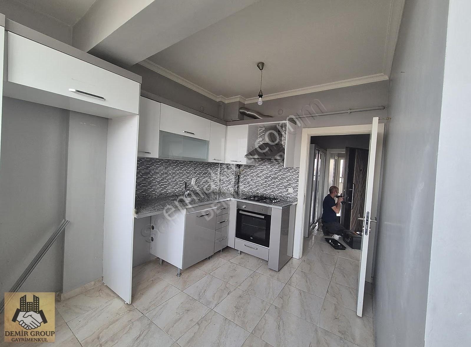 Özalkent'te Yeni Boyanmış, Bakımlı 2+1 Kiralık Daire - Görsel 11