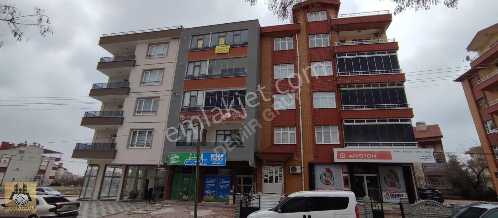 Özalkent'te Yeni Boyanmış, Bakımlı 2+1 Kiralık Daire - Görsel 33