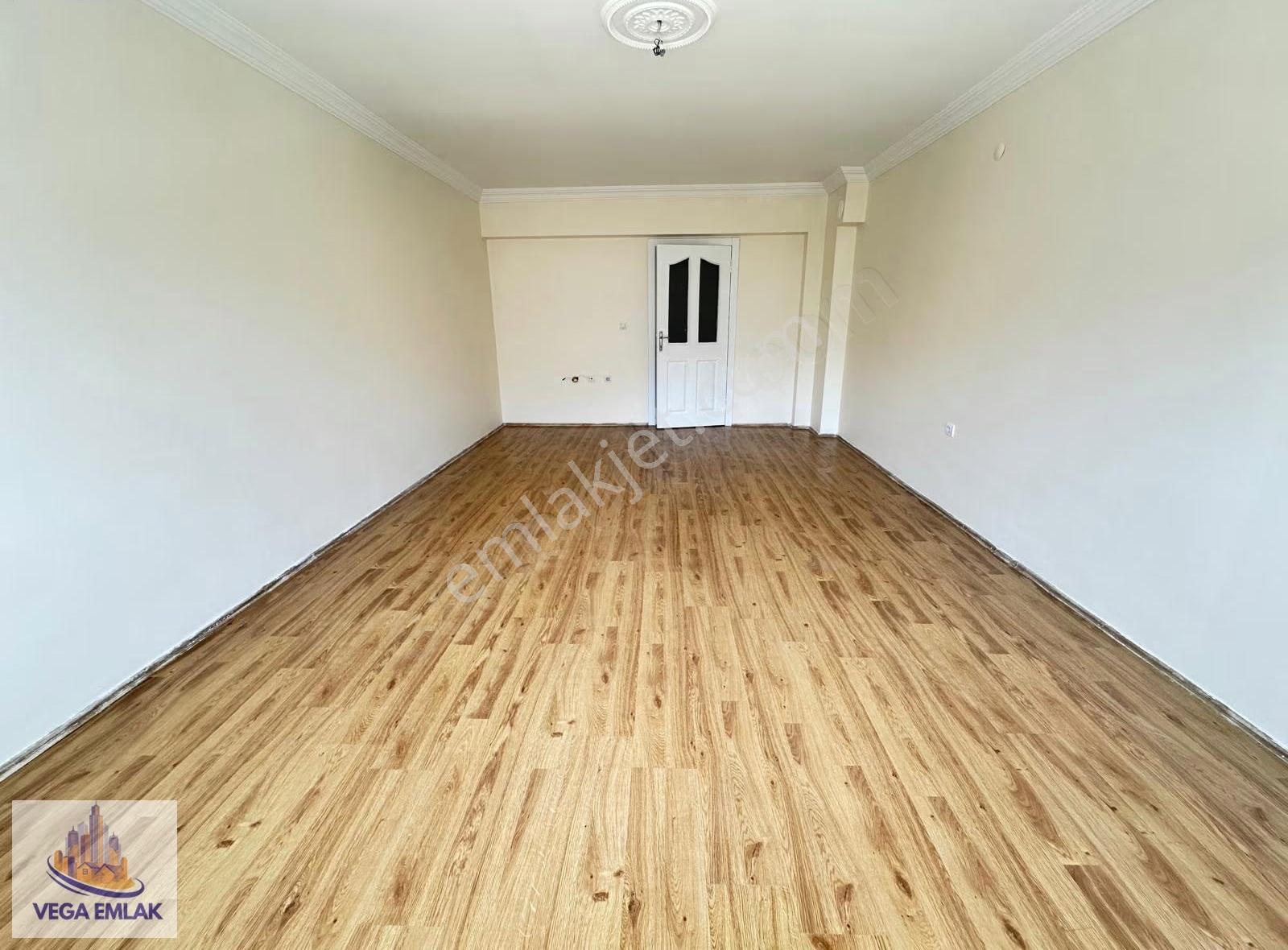 Vega Emlaktan Full Kredili Önü Açık 3+1 Satılık Köşebaşı Daire - Görsel 9