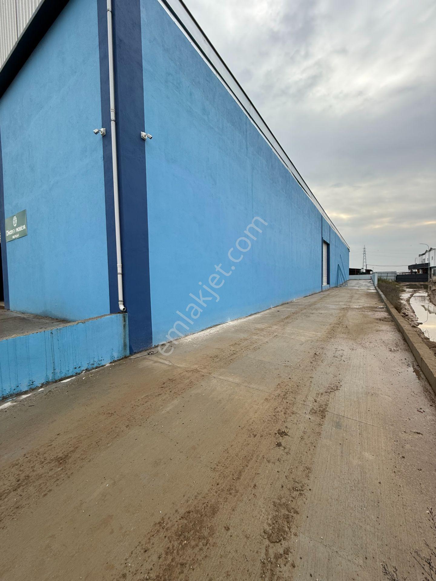 Karataş Caddesinde 1500 M2 Yüksek Tavanlı İşyeri/depo - Görsel 20