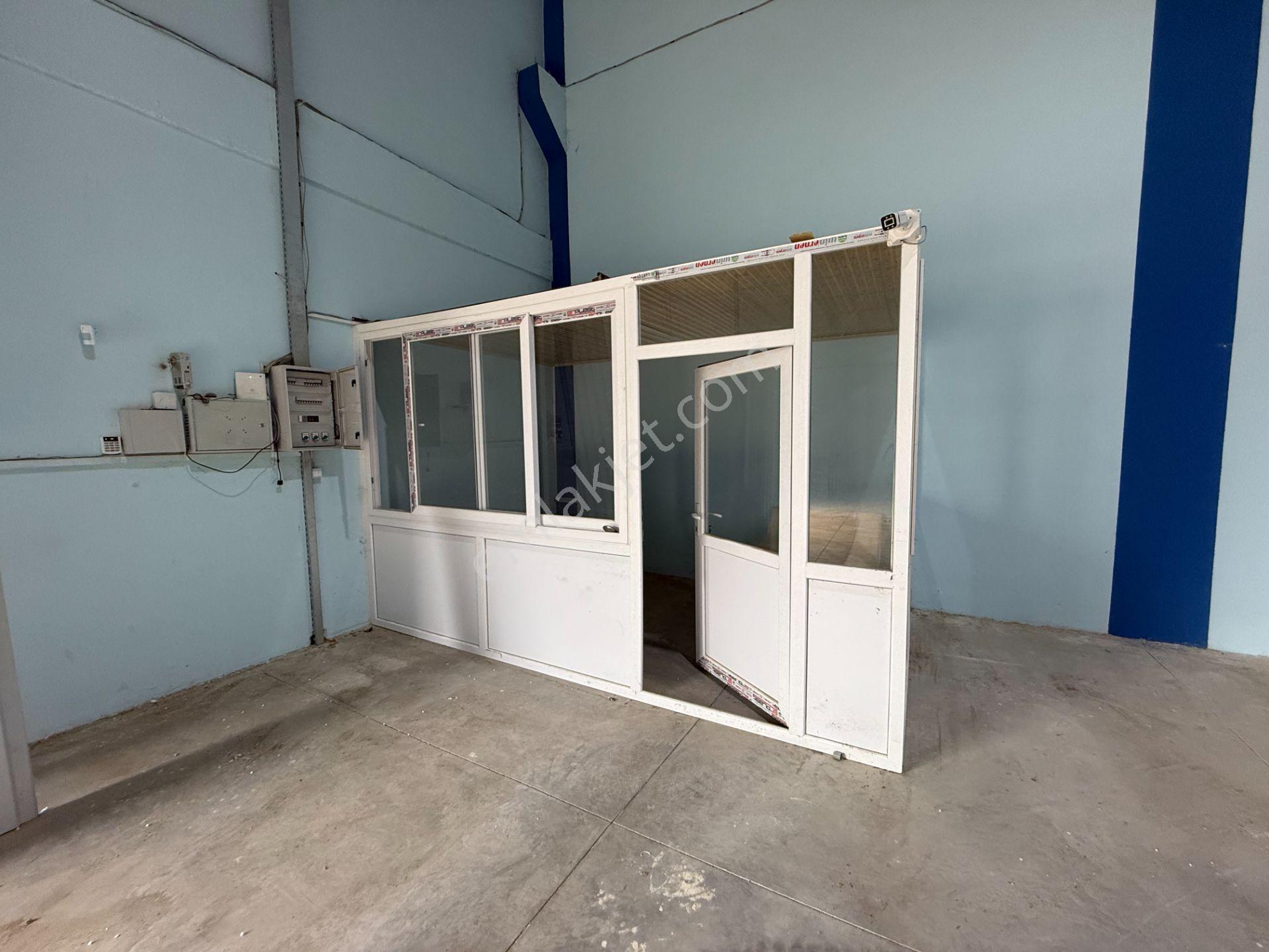 Karataş Caddesinde 1500 M2 Yüksek Tavanlı İşyeri/depo - Görsel 10