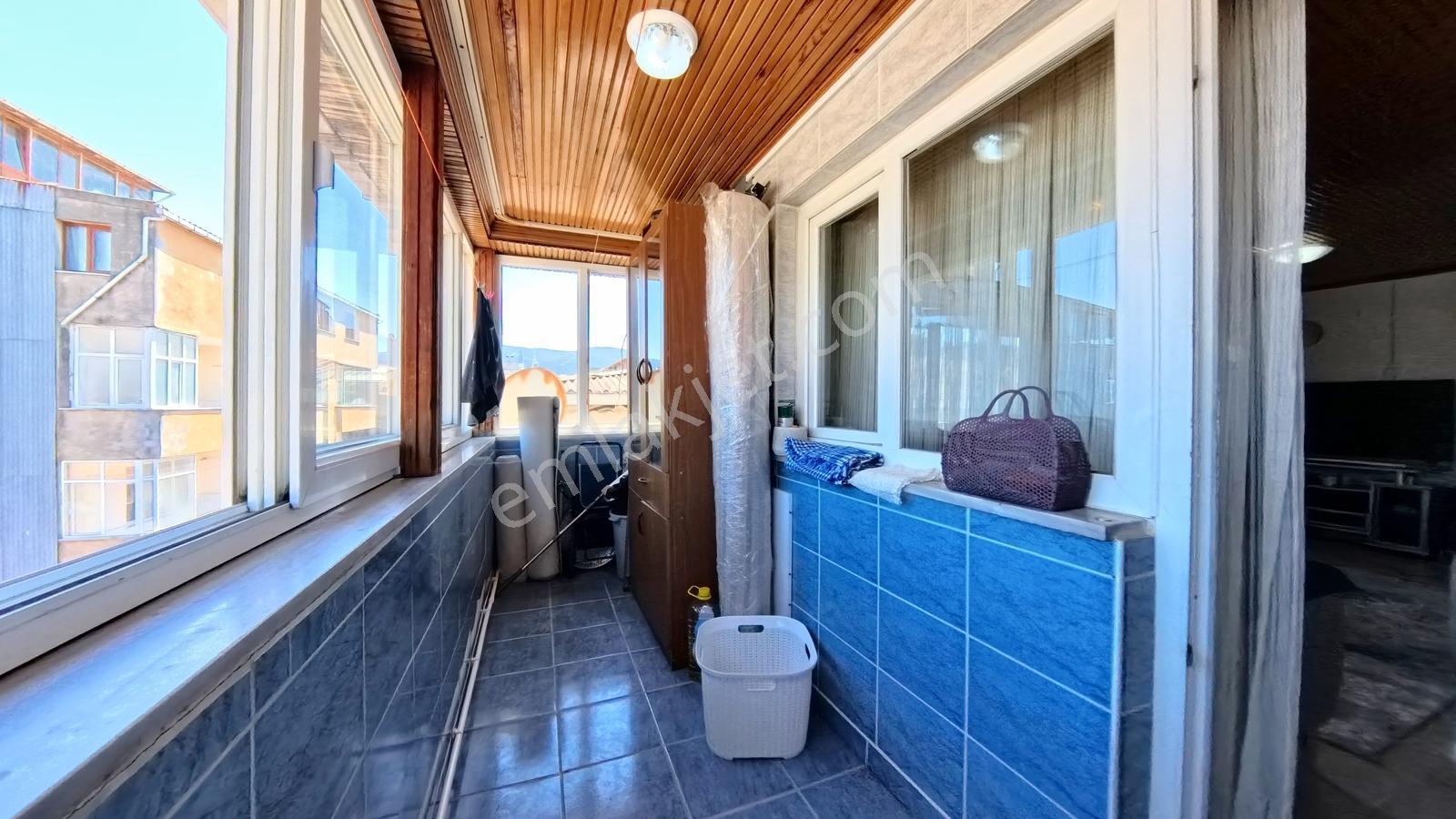 Sultanbeyli Merkez'de 2+1 Balkonlu 89 M² Metro Yanı Temiz Daire - Görsel 6