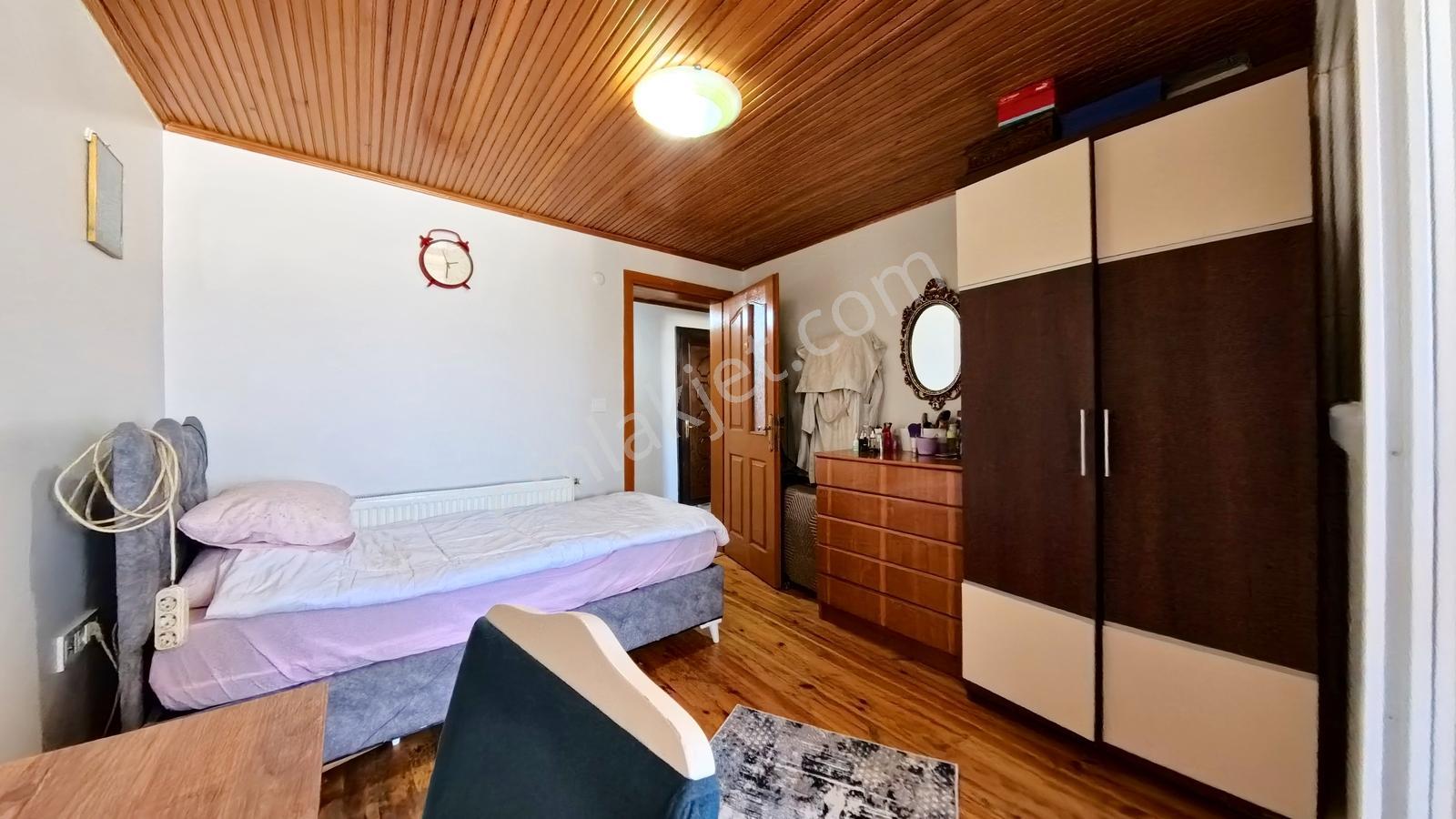 Sultanbeyli Merkez'de 2+1 Balkonlu 89 M² Metro Yanı Temiz Daire - Görsel 12