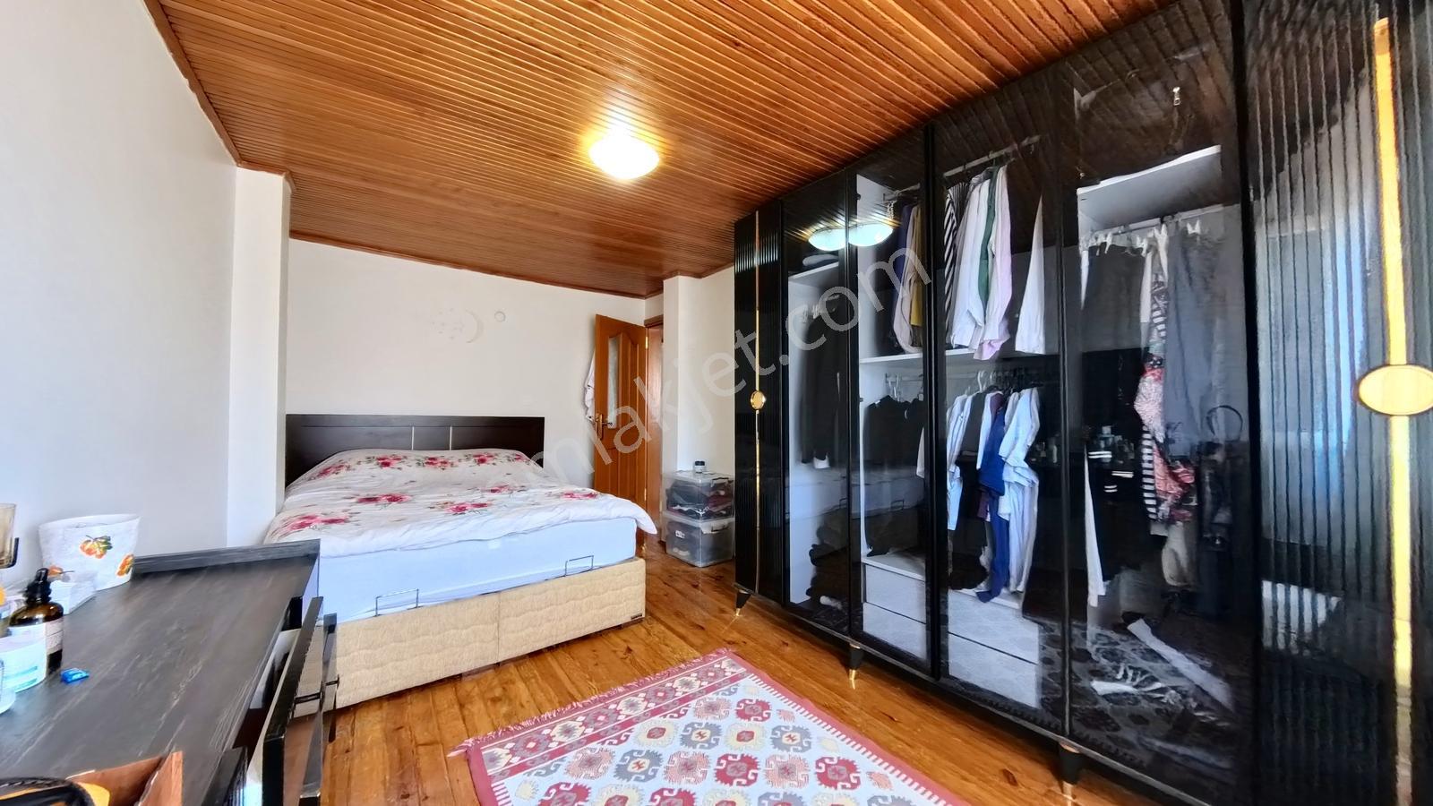 Sultanbeyli Merkez'de 2+1 Balkonlu 89 M² Metro Yanı Temiz Daire - Görsel 9