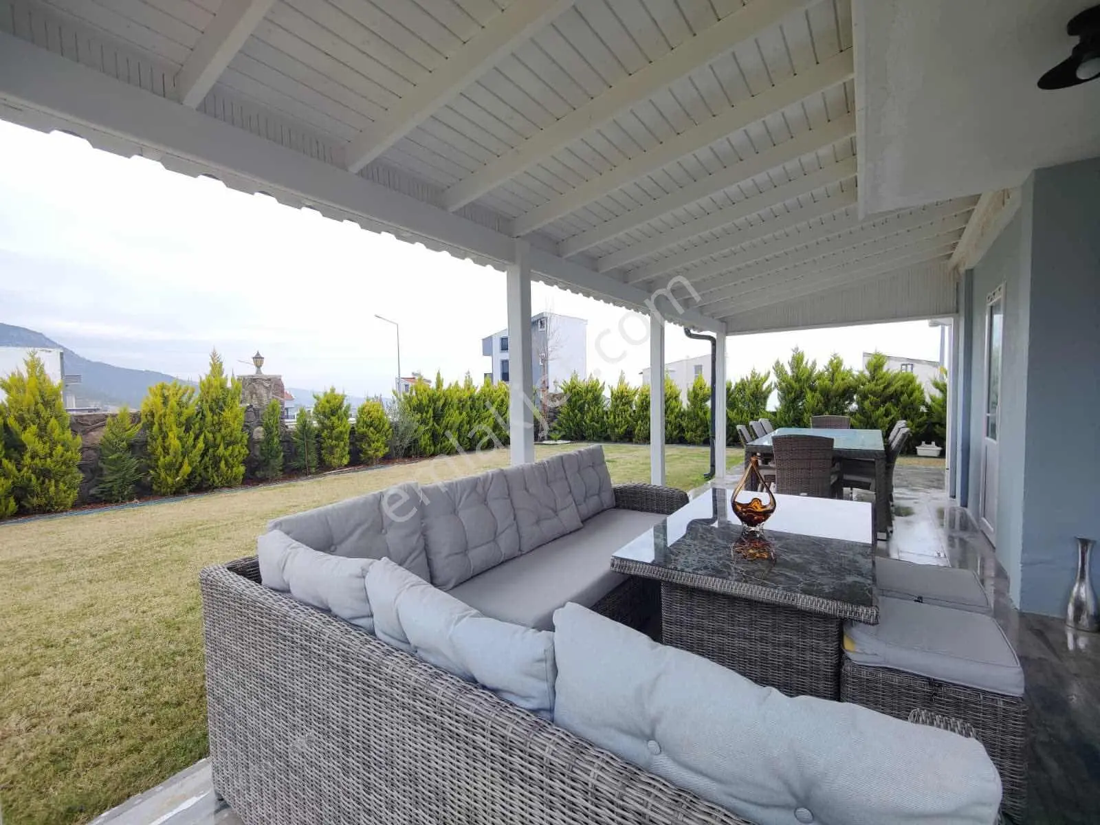 Eko Emlaktan Deniz Manzaralı Bahçeli Lüks Villa - Görsel 2