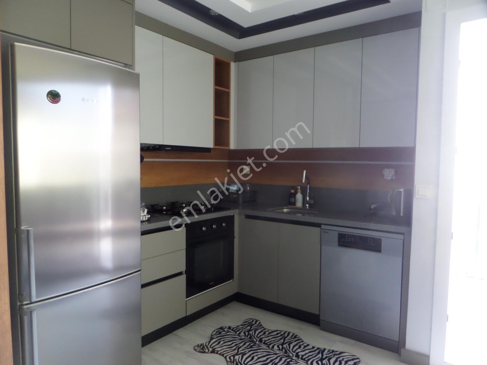 100. Yılda Kriminal İlerisinde Eşyalı Kiralık Daire - Görsel 5