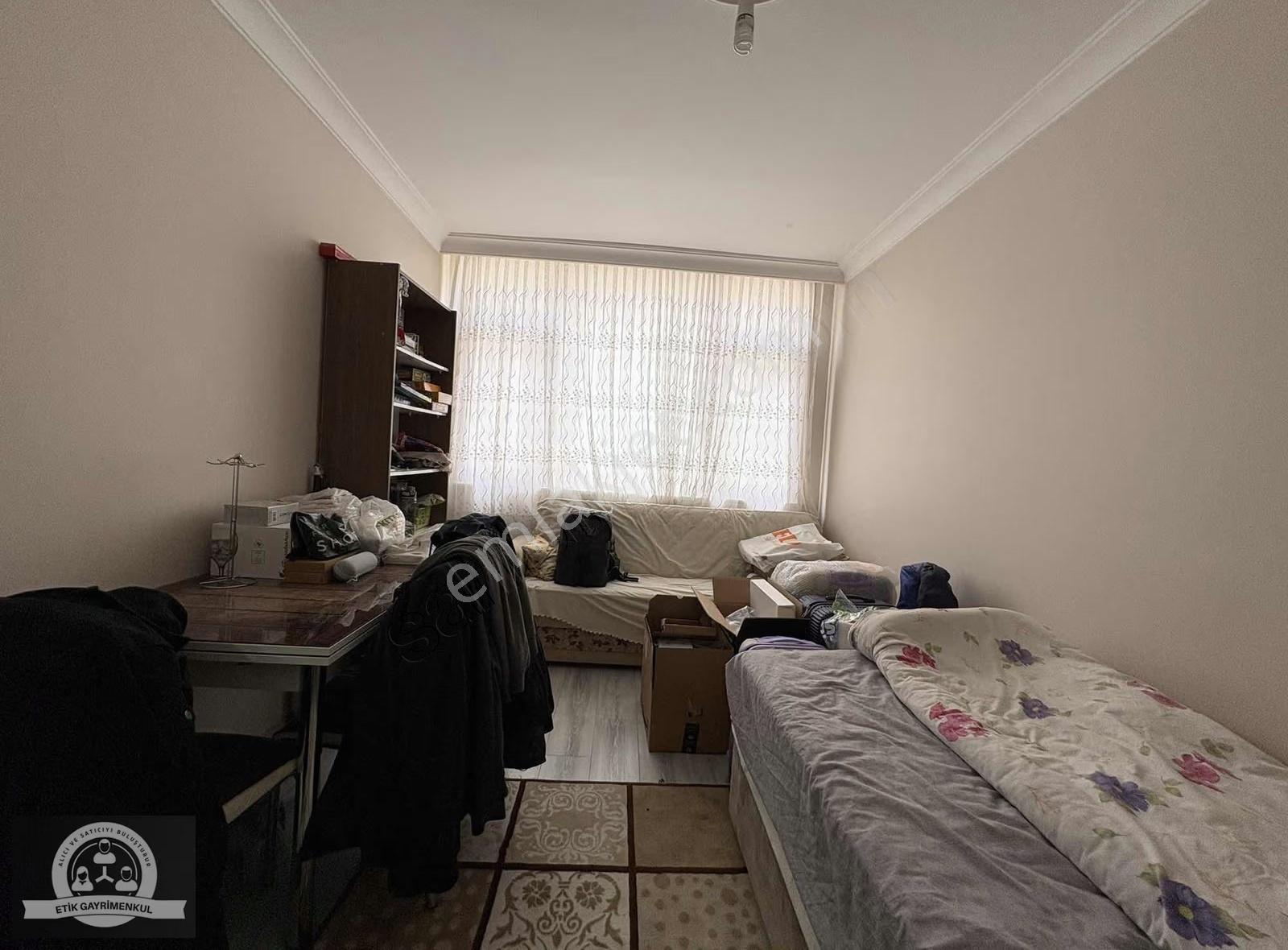Sarıgazi Tam Merkezde 3+1 90 M2 Satılık Arakat Daire - Görsel 13