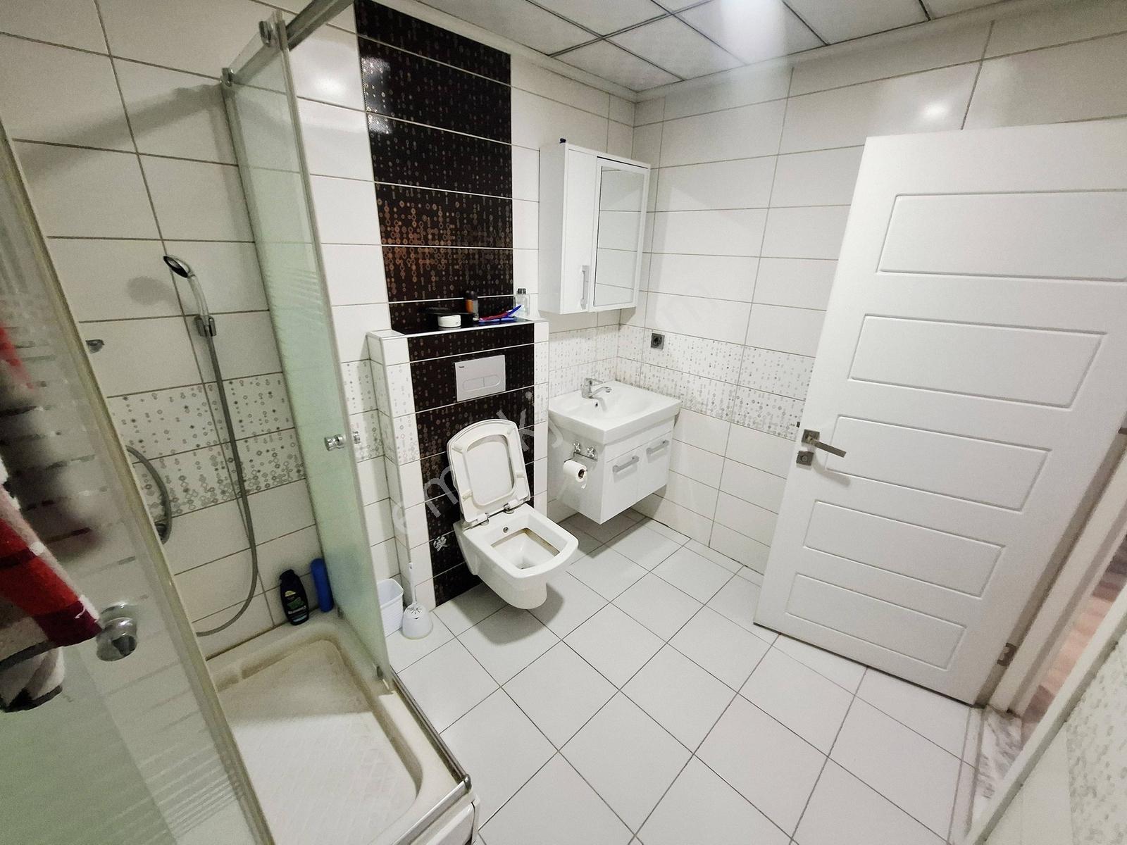 Poyraz Emlak'tan Emek Mah.ertaş Caddesi Üzerı 3+1 200m2 Daire - Görsel 26