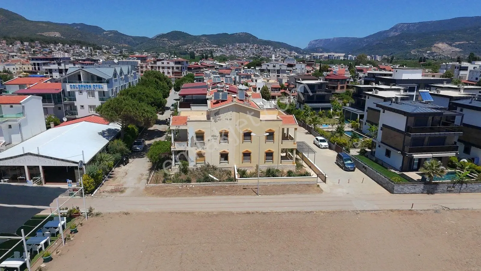 Rota Emlaktan Gümüldürde Denize Sıfır Full Deniz Manzaralı Villa - Görsel 2