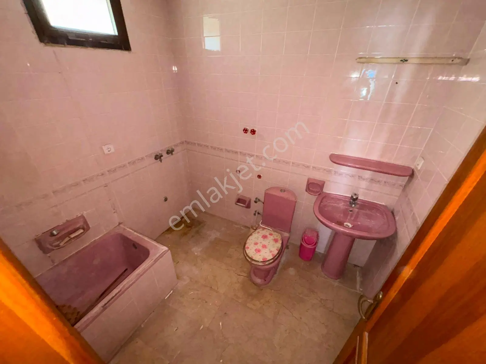 Rota Emlaktan Gümüldürde Denize Sıfır Full Deniz Manzaralı Villa - Görsel 12