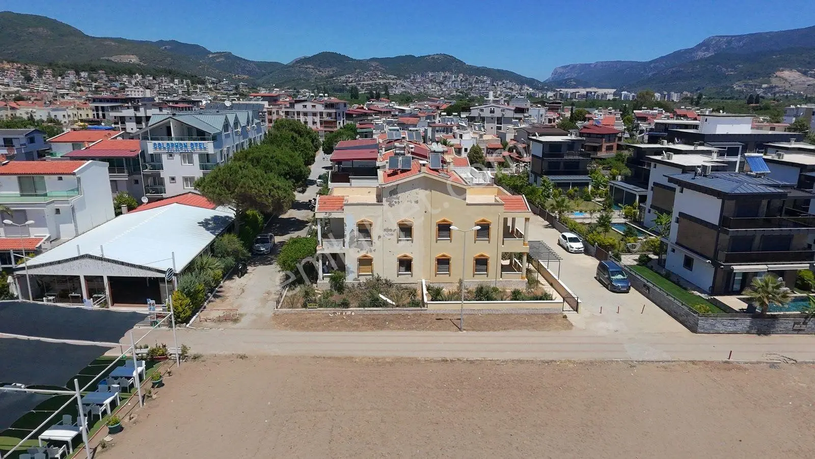 Rota Emlaktan Gümüldürde Denize Sıfır Full Deniz Manzaralı Villa - Görsel 31