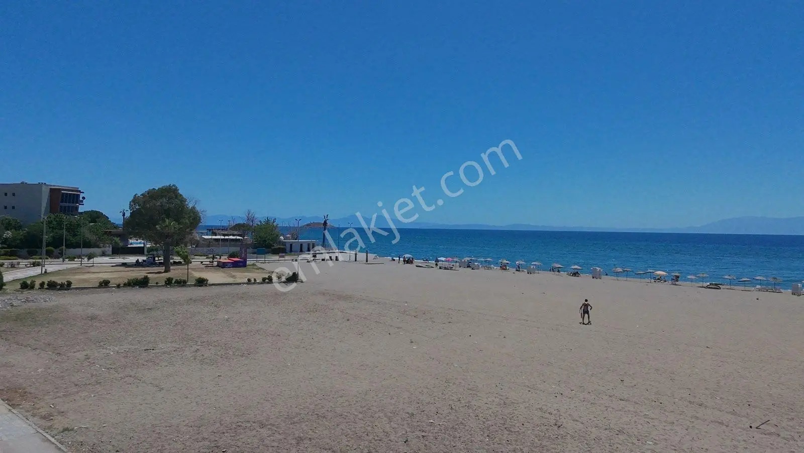 Rota Emlaktan Gümüldürde Denize Sıfır Full Deniz Manzaralı Villa - Görsel 26